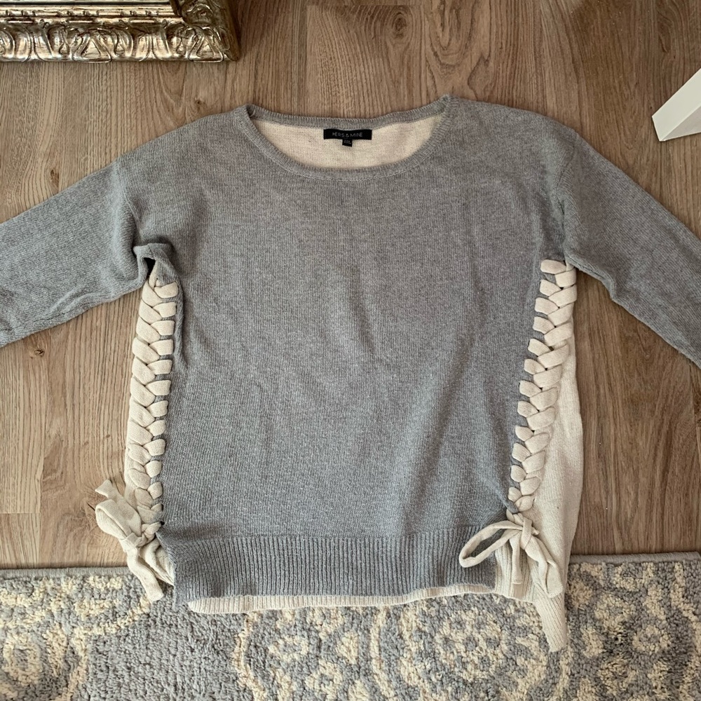 White/Grey Knit Tied Sweater